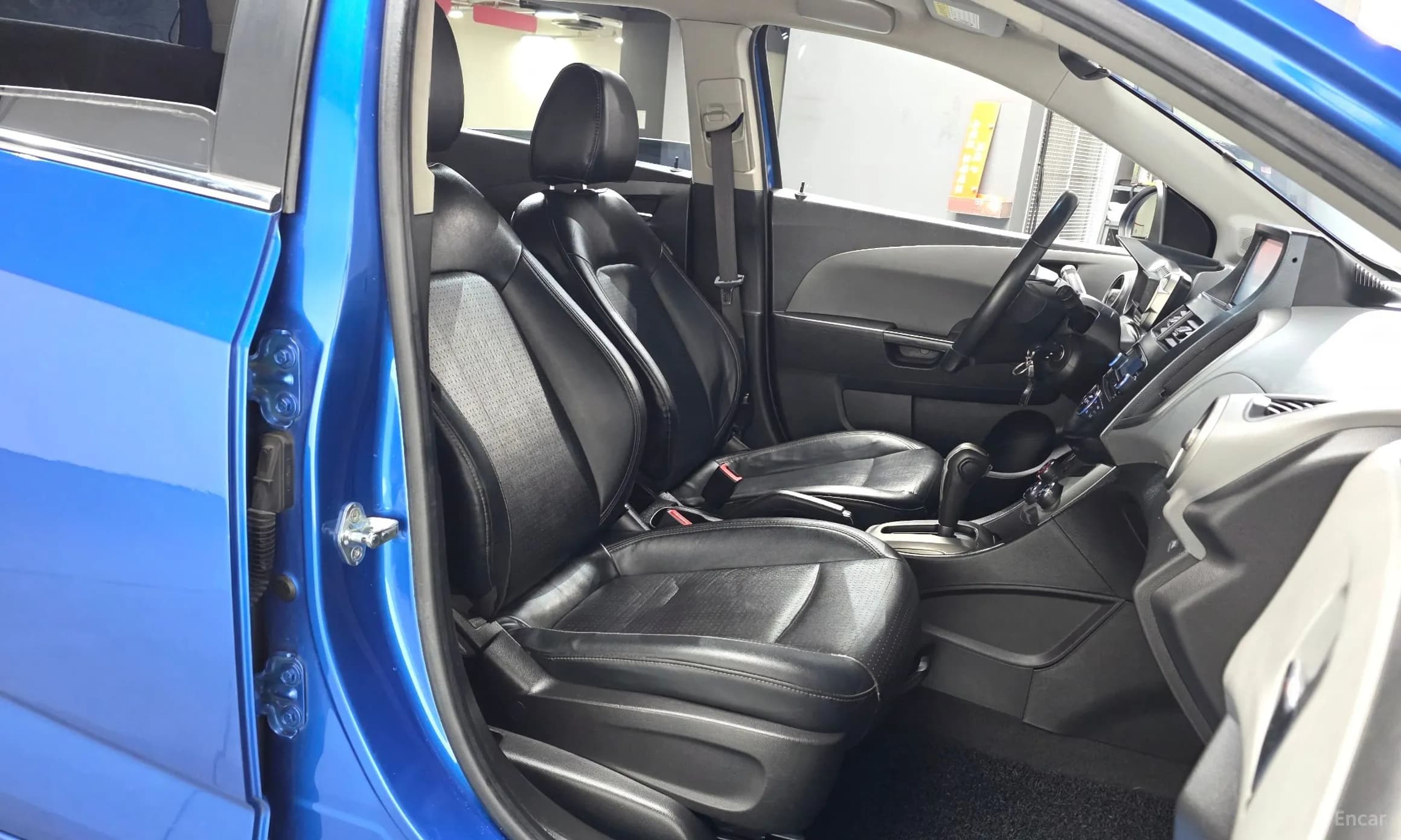 Aveo Hatchback
