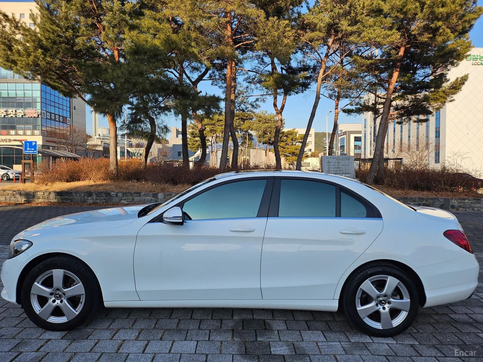C-Class W205