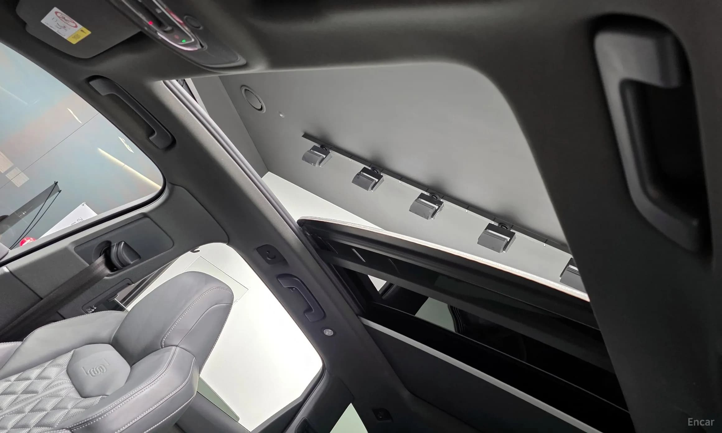 Q7 (4M)