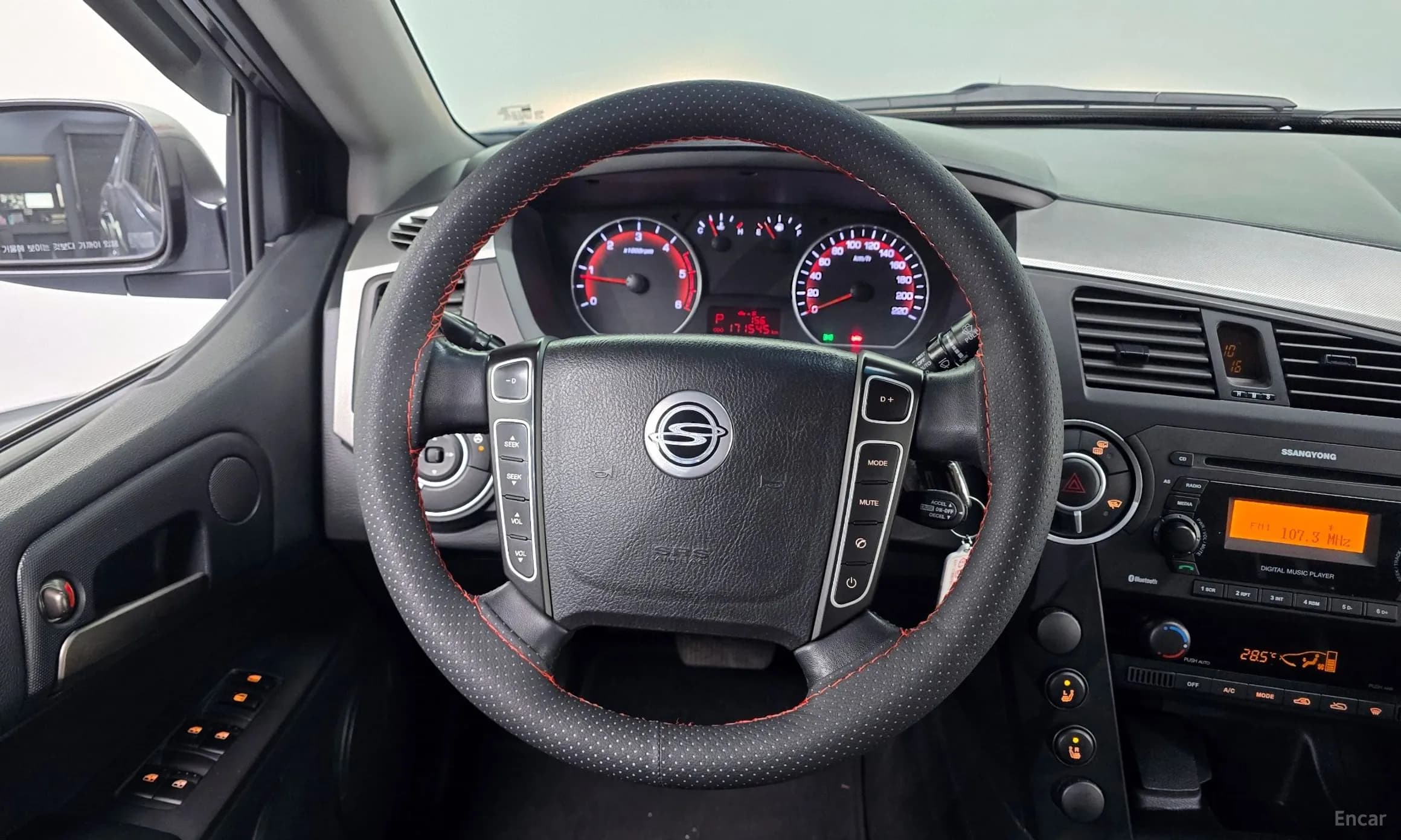 Korando Sports