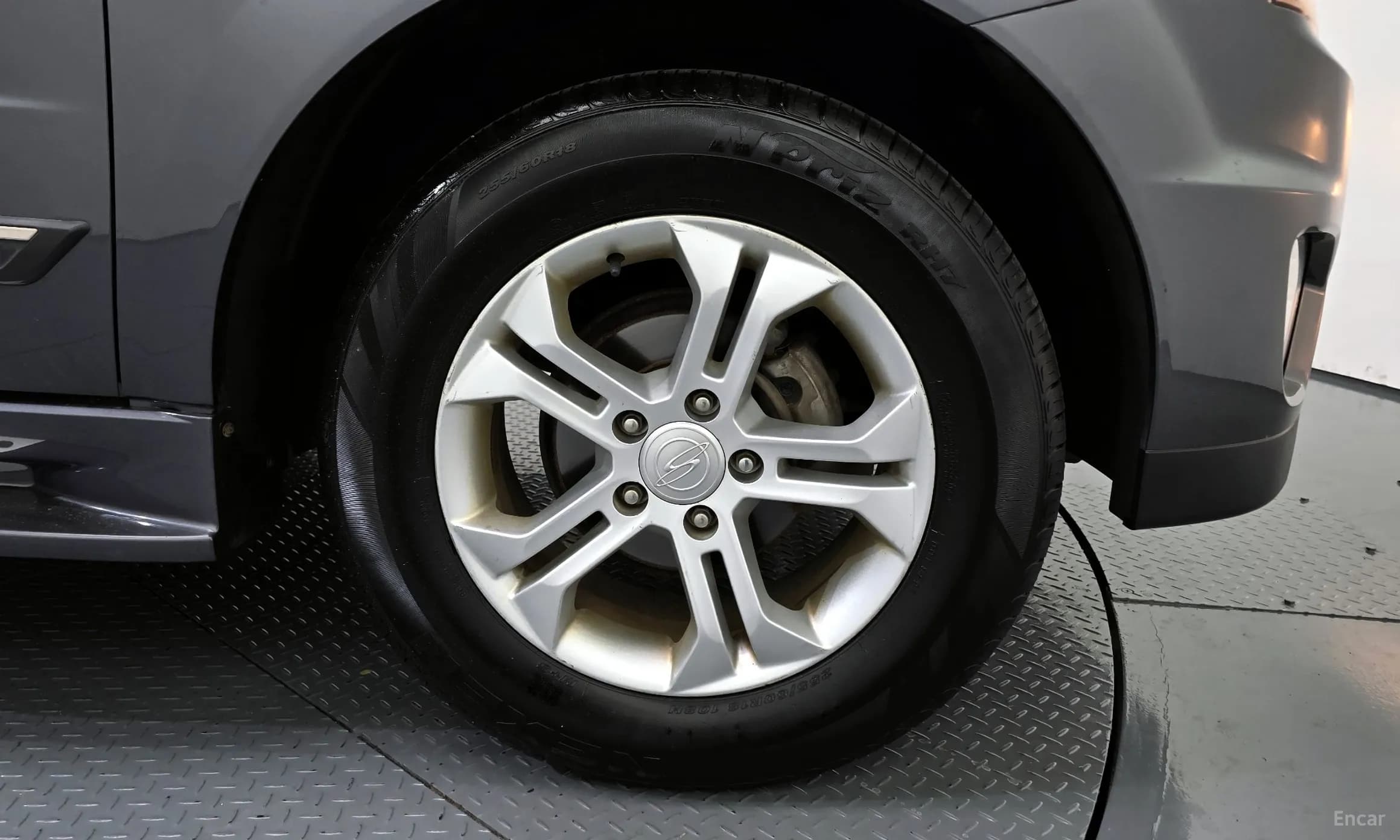 Korando Sports