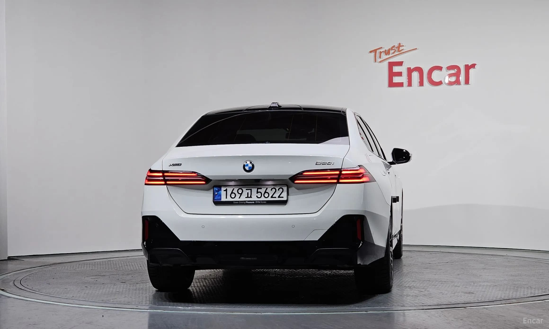 5 Series (G60)