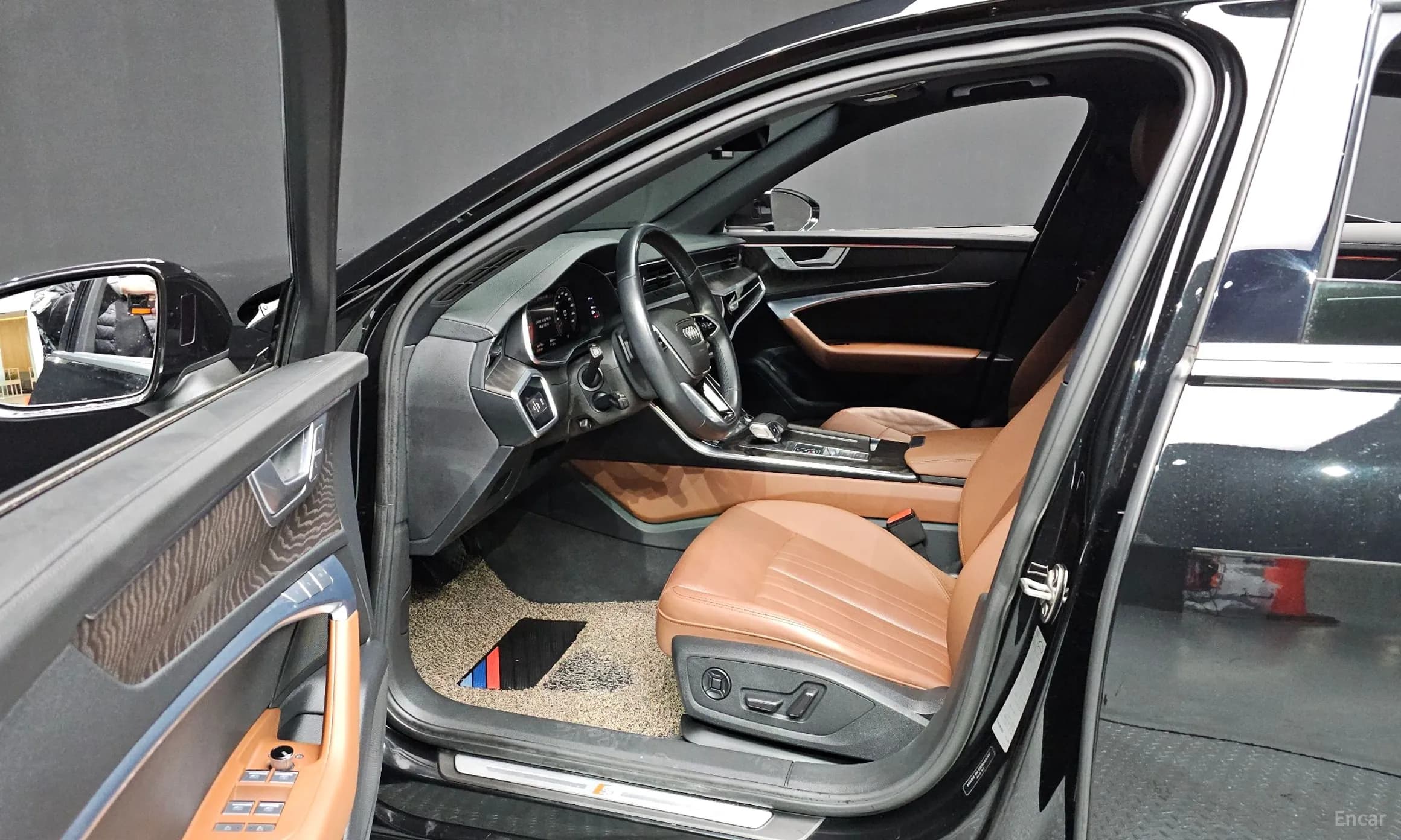 A6 (C8)