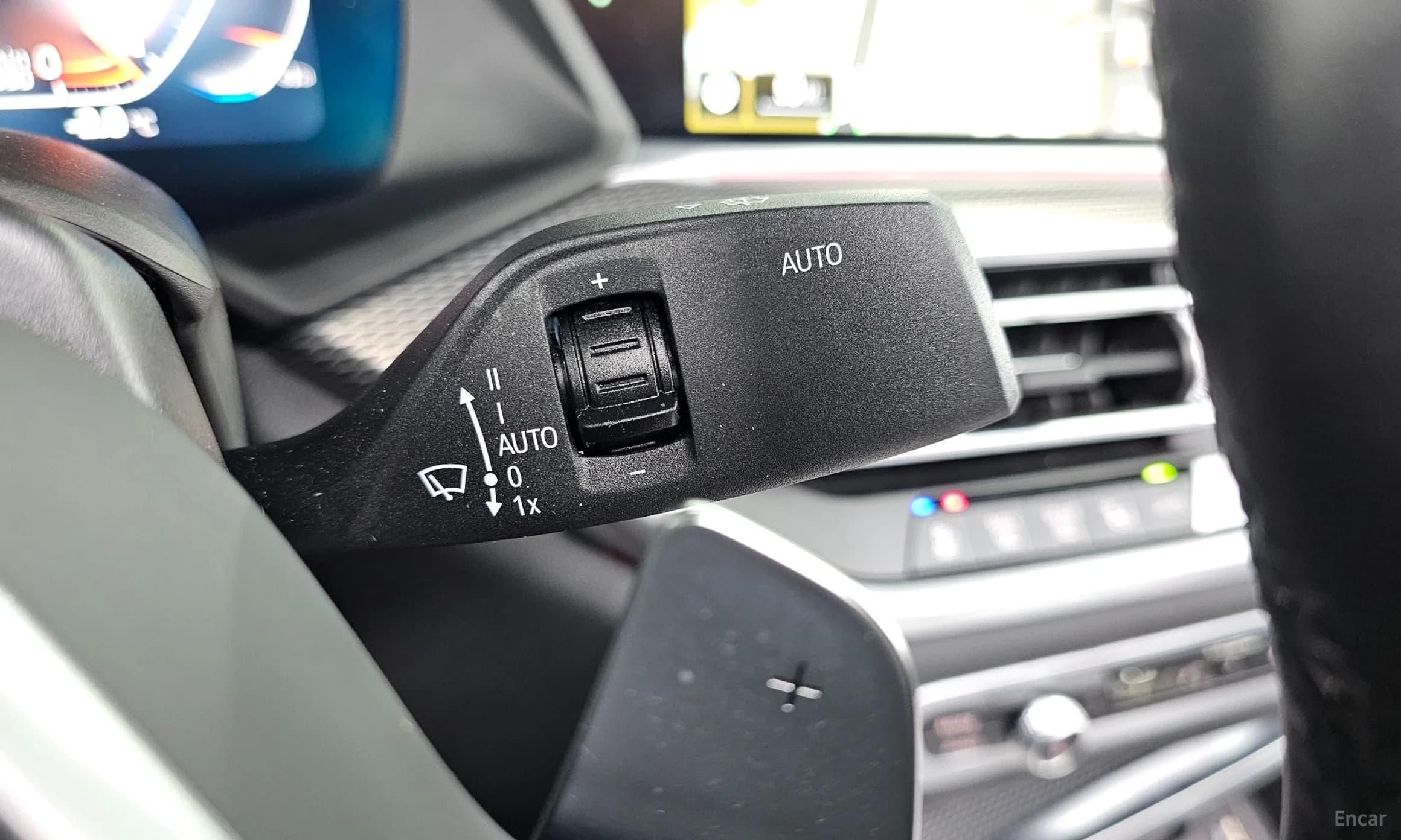 X6 (G06)