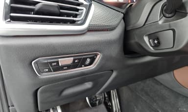 X6 (G06)