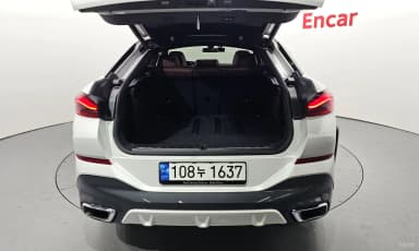 X6 (G06)