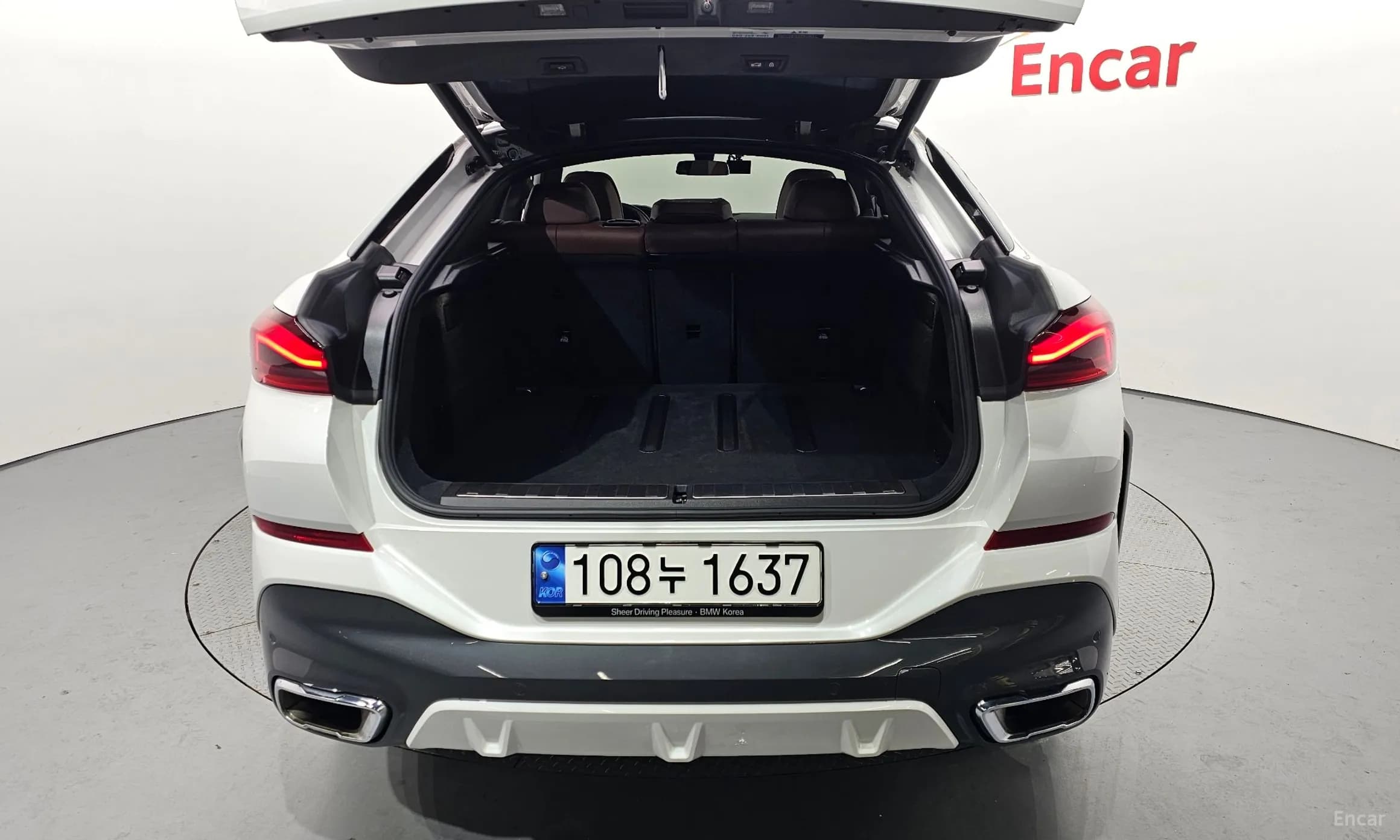 X6 (G06)