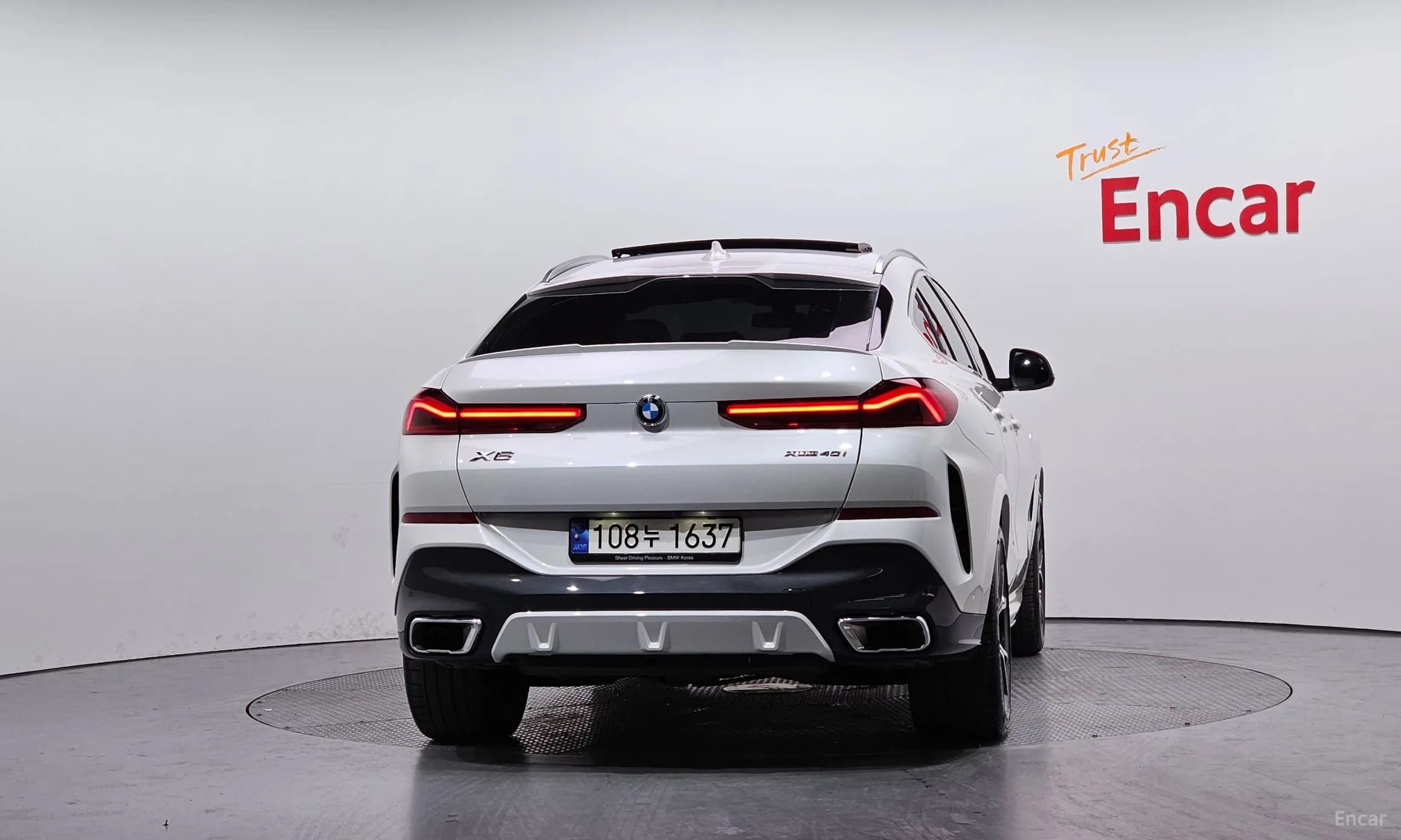 X6 (G06)