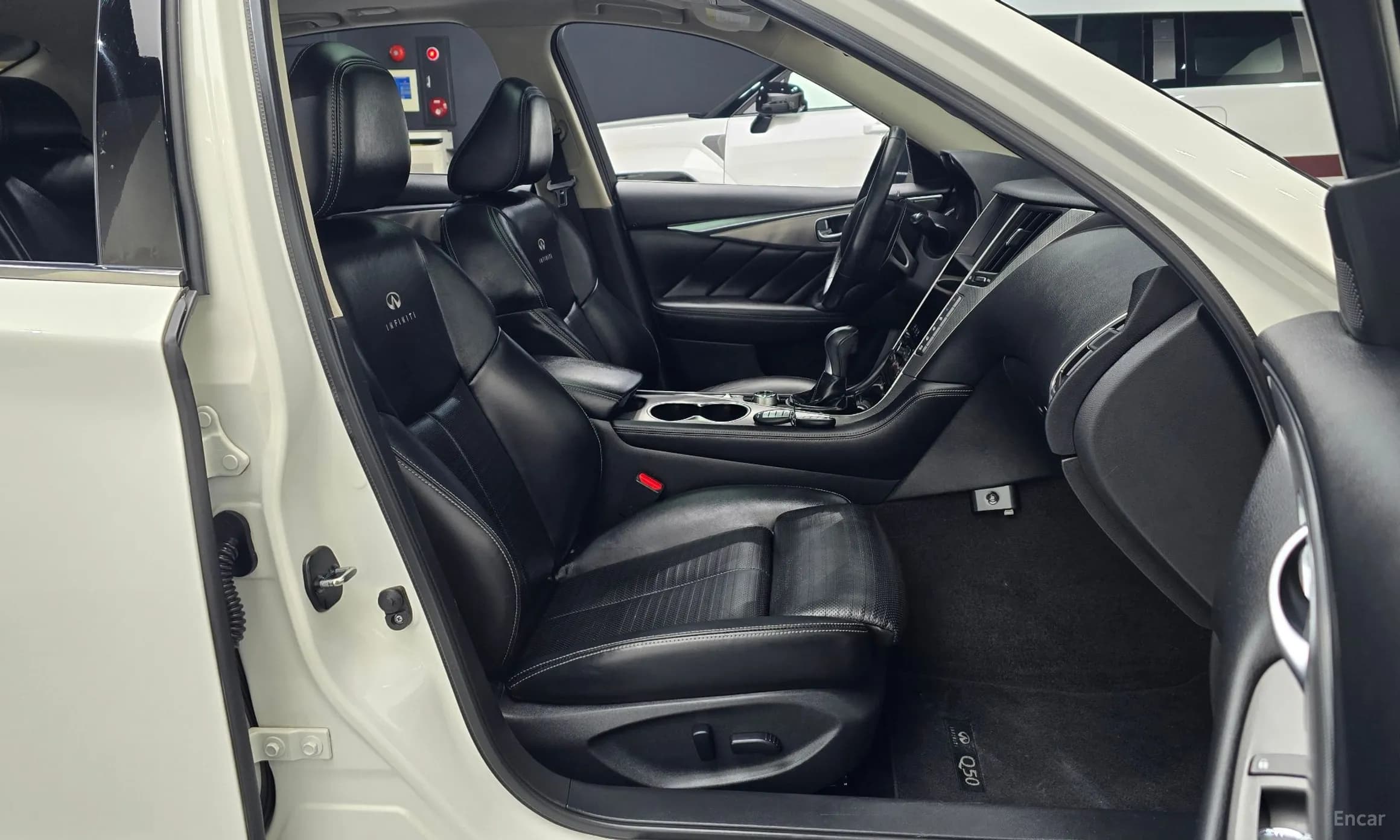 Q50