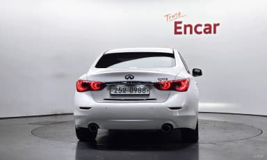 Q50