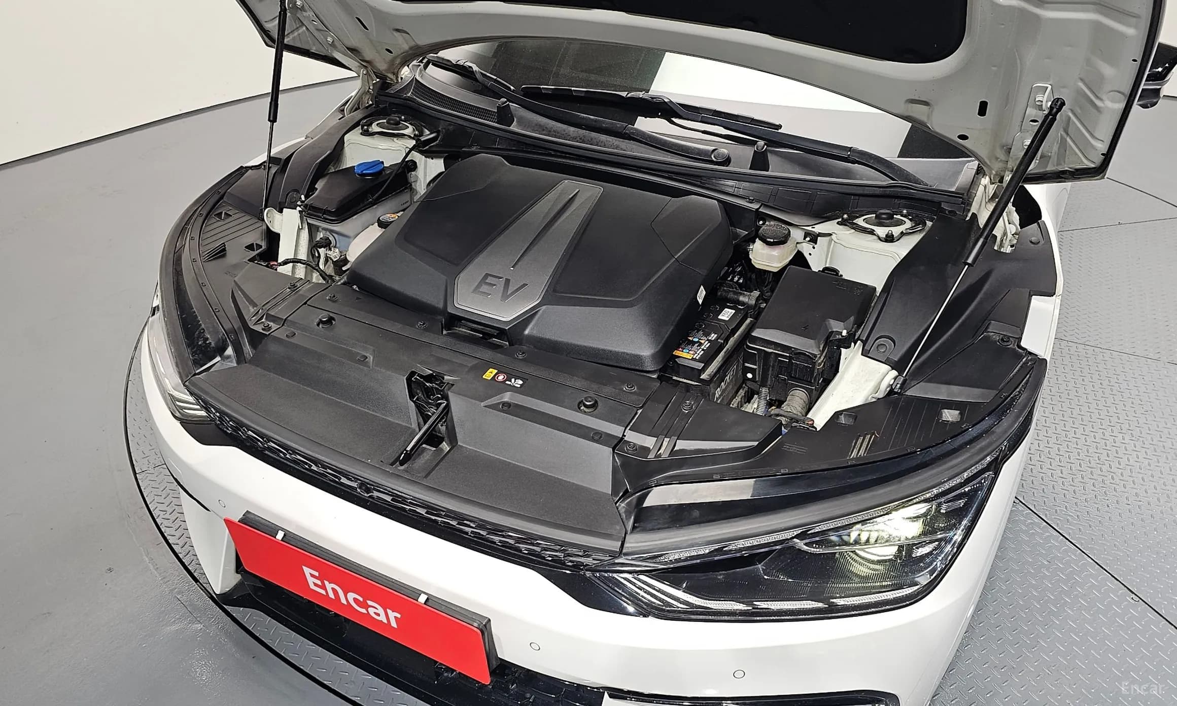 EV6