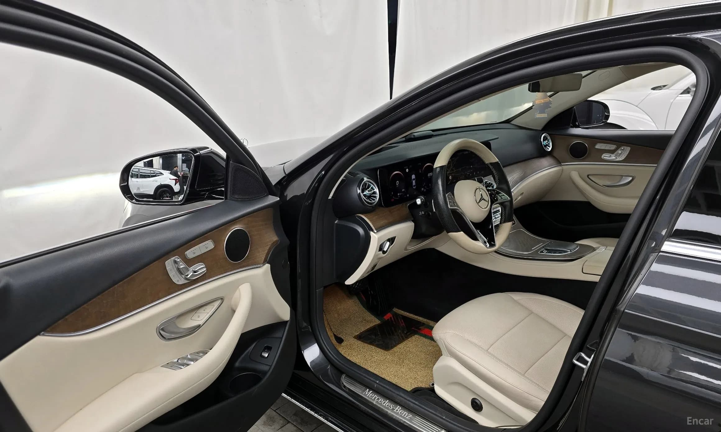 E-Class W213