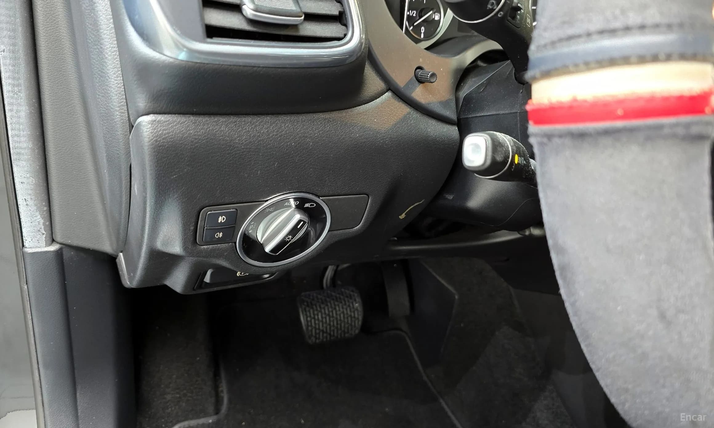 QX30