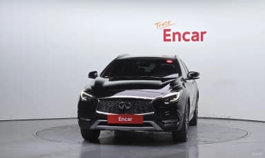 QX30
