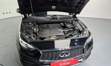 QX30