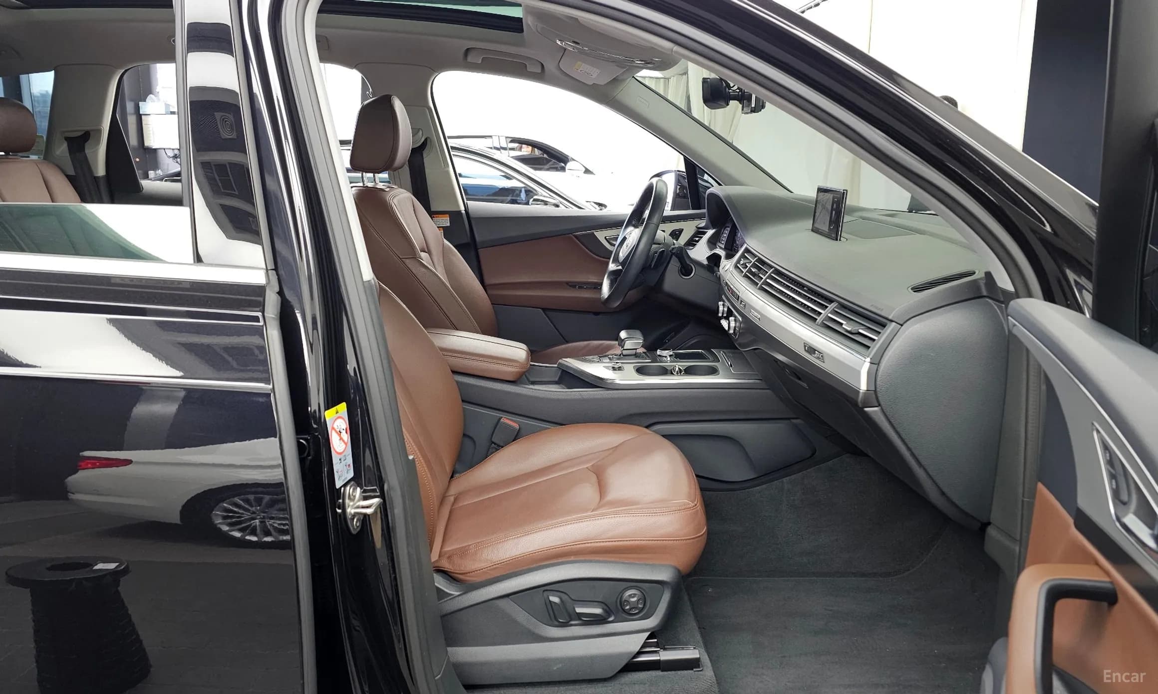 Q7 (4M)
