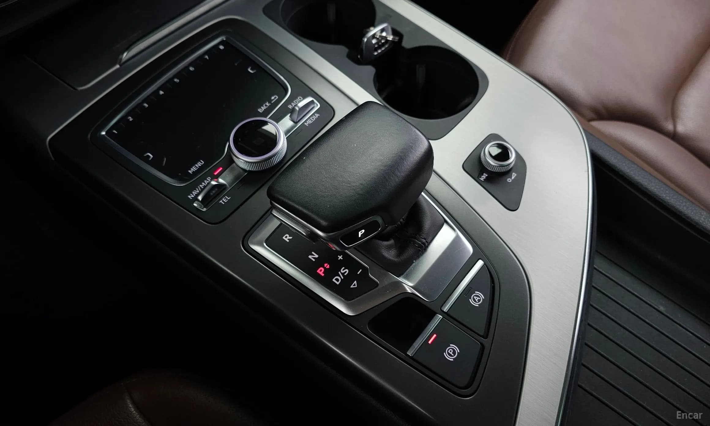 Q7 (4M)