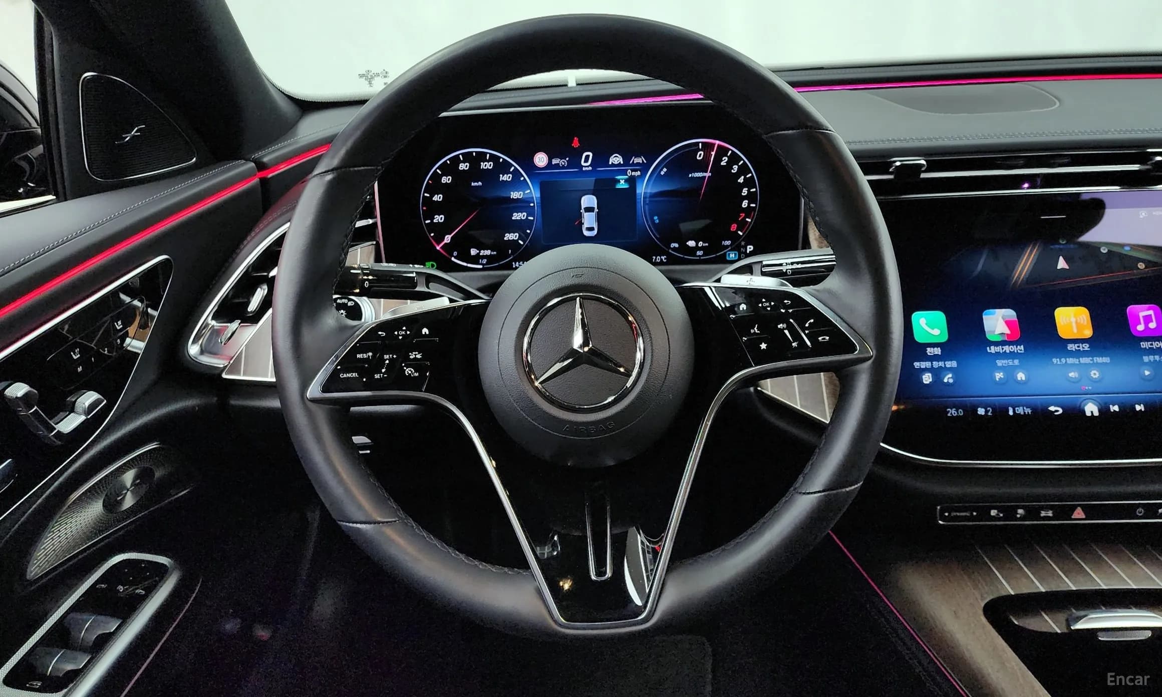 E-Class W214