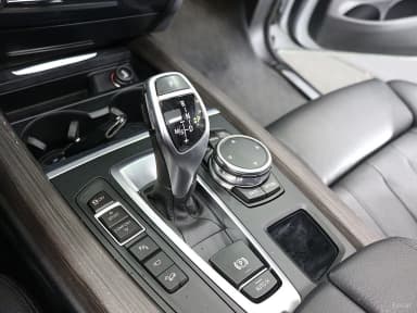 X5 (F15)