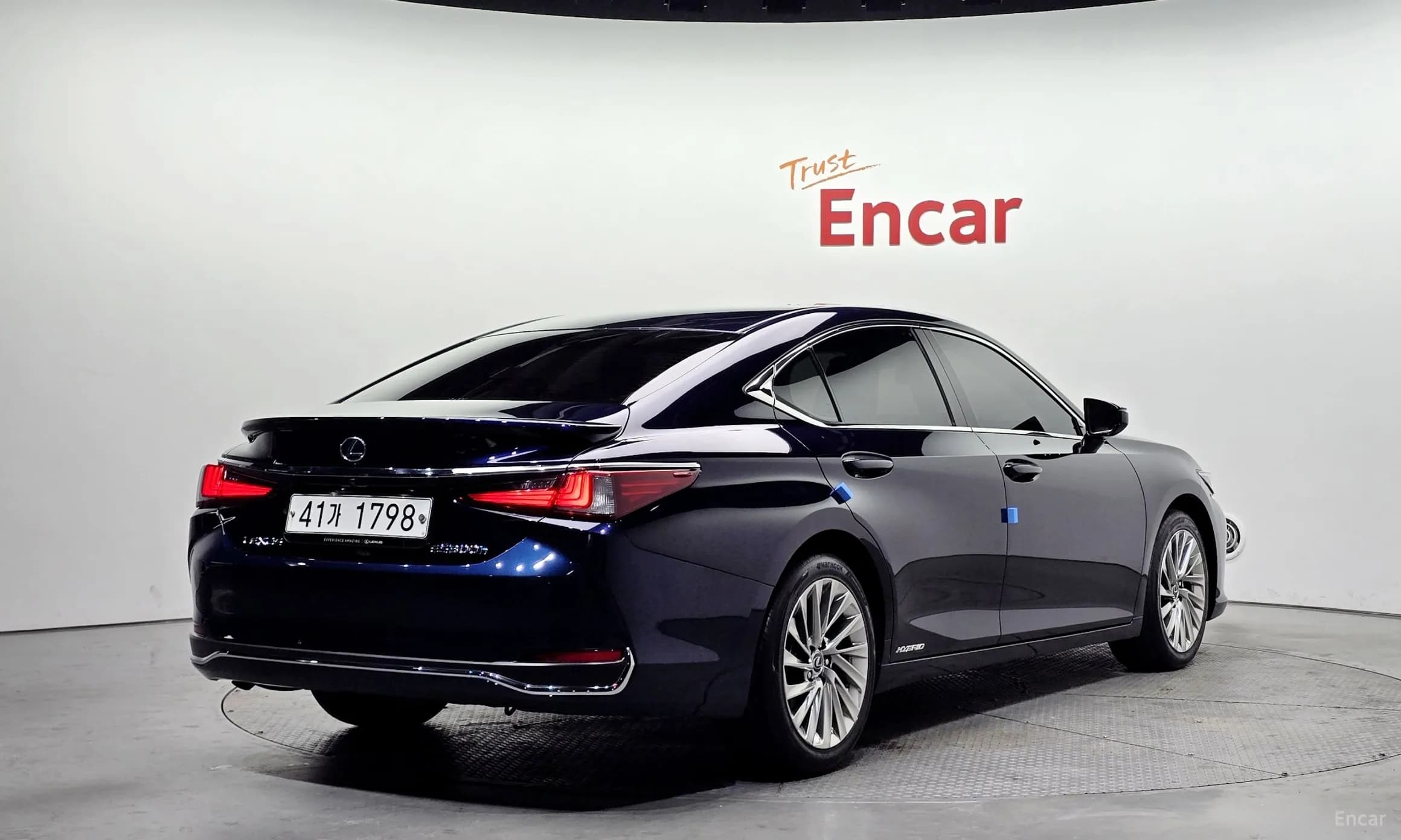 ES300h 7th Generation