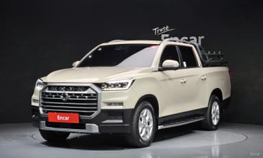 Rexton Sports Khan