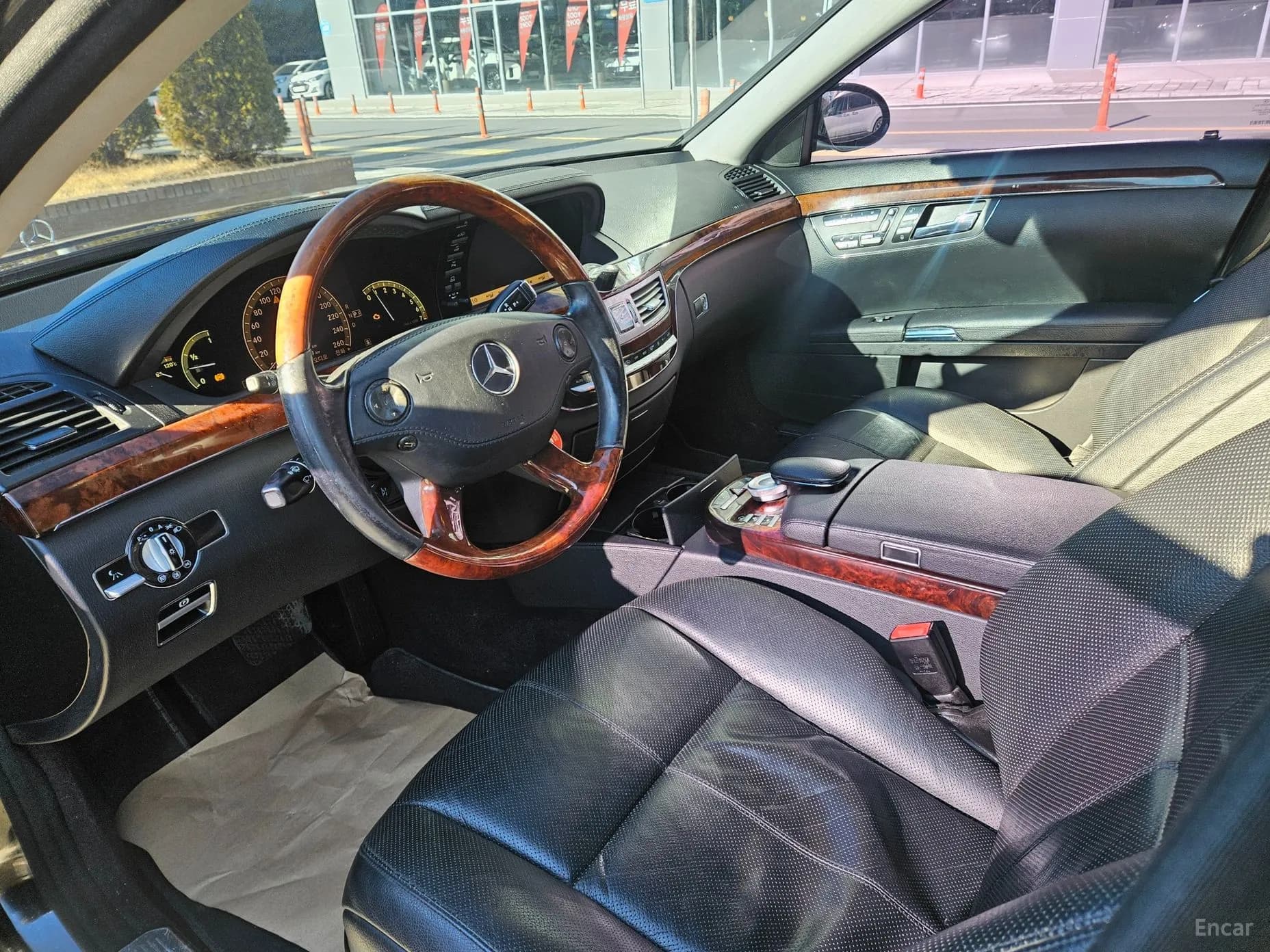 S-Class W221