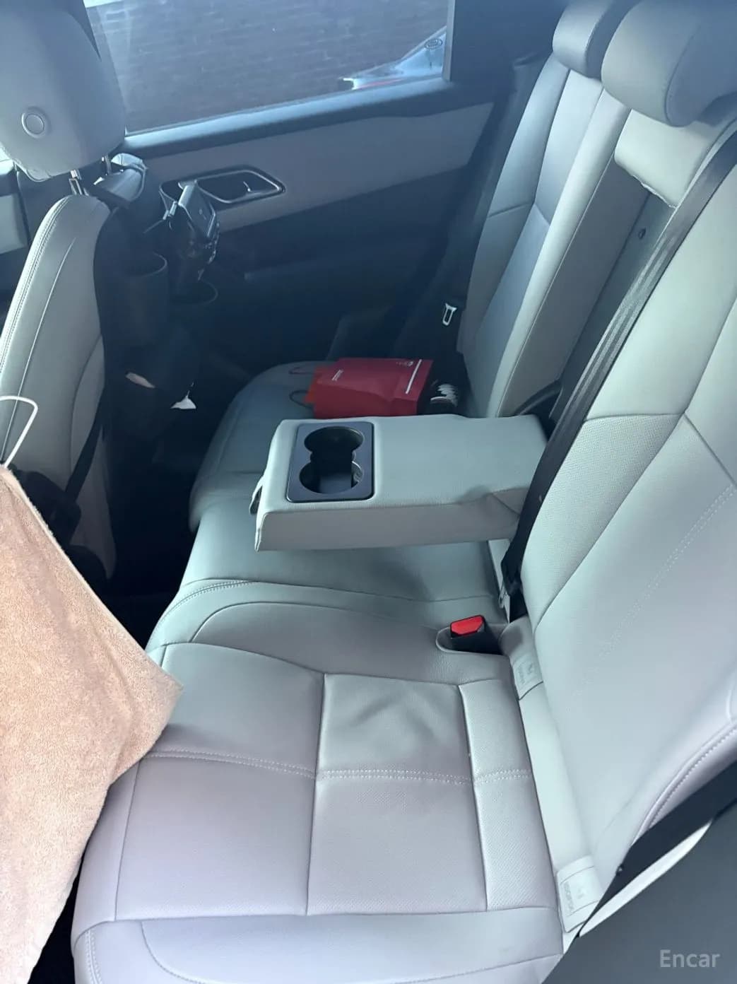 Range Rover Bella