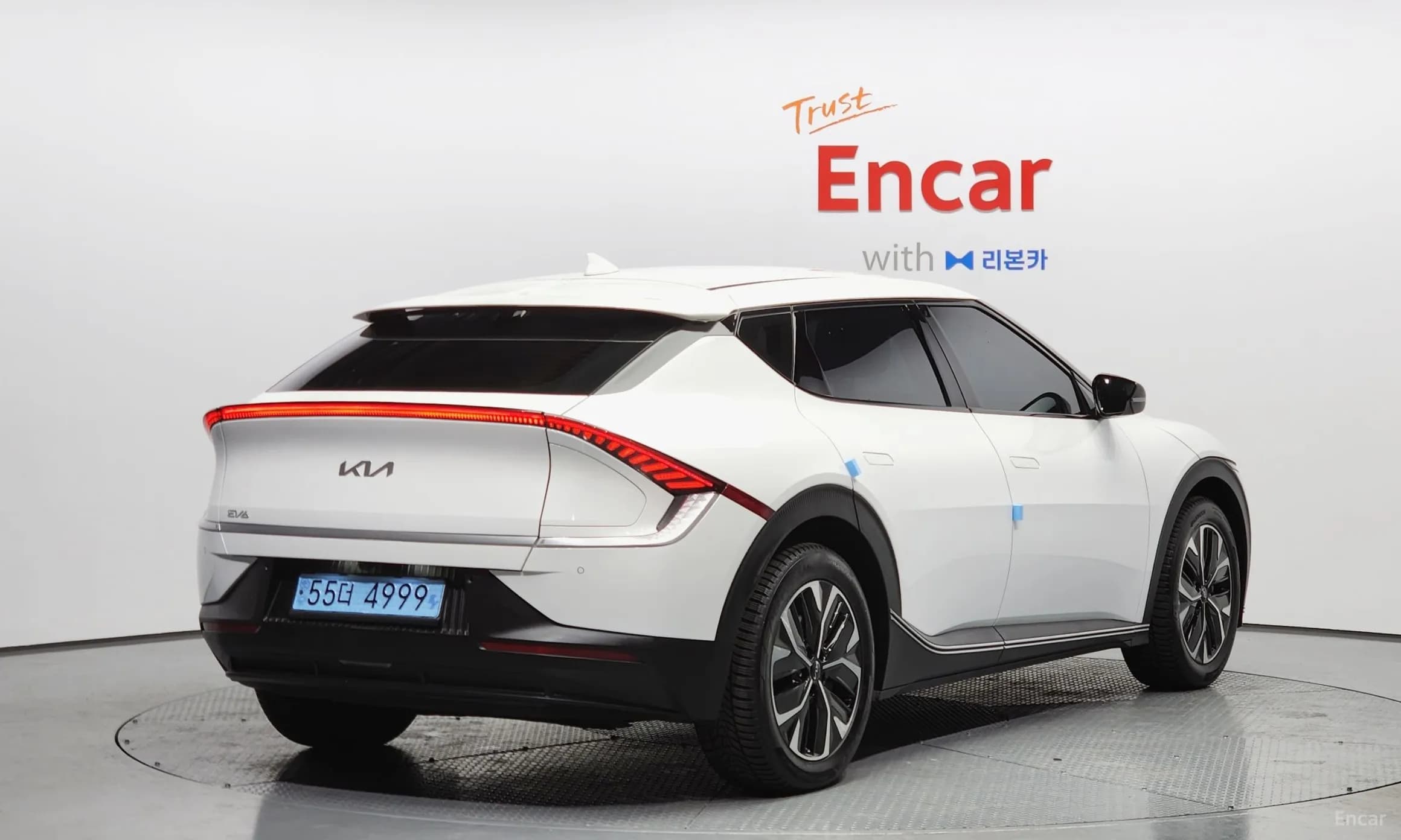 EV6