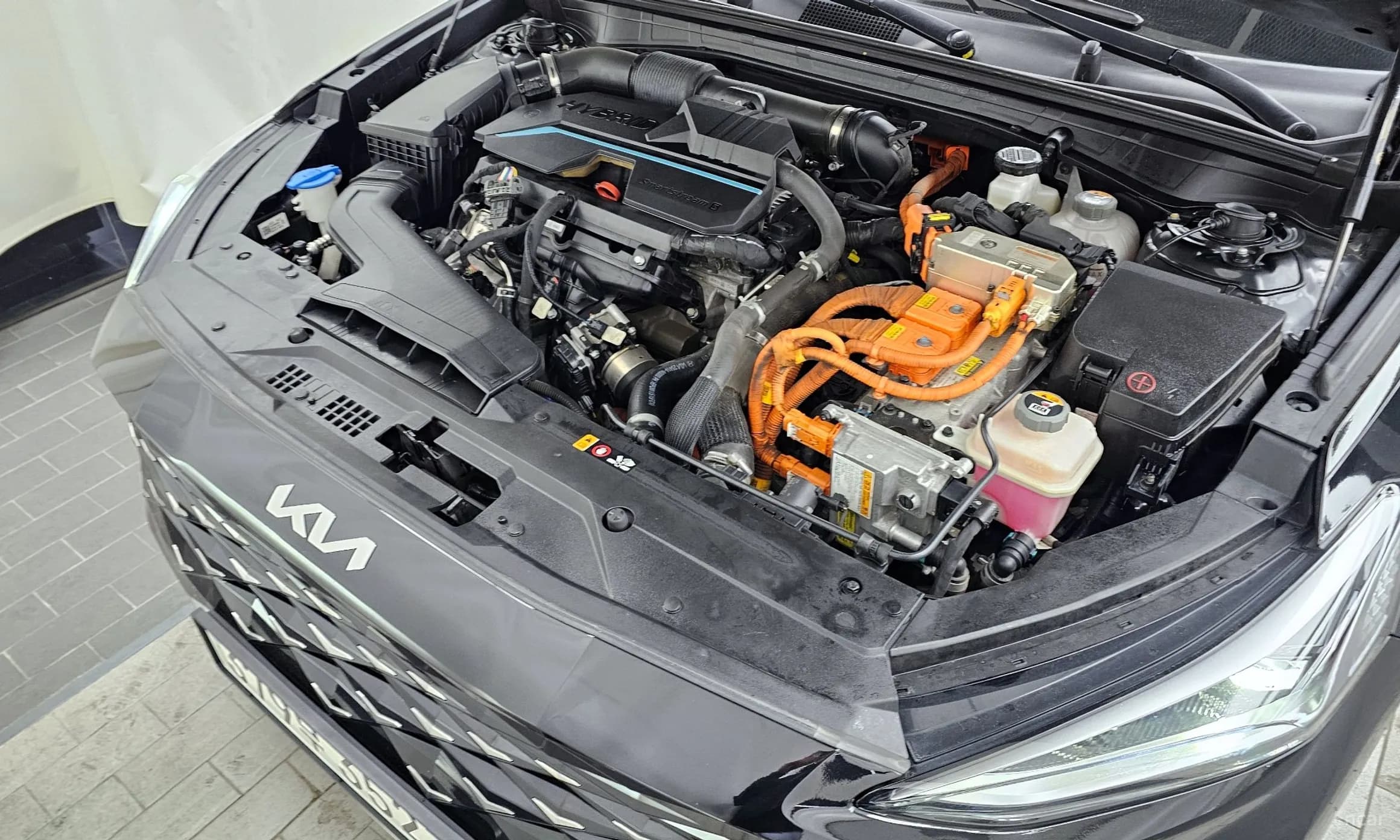 K8 Hybrid