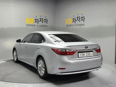 New ES300h