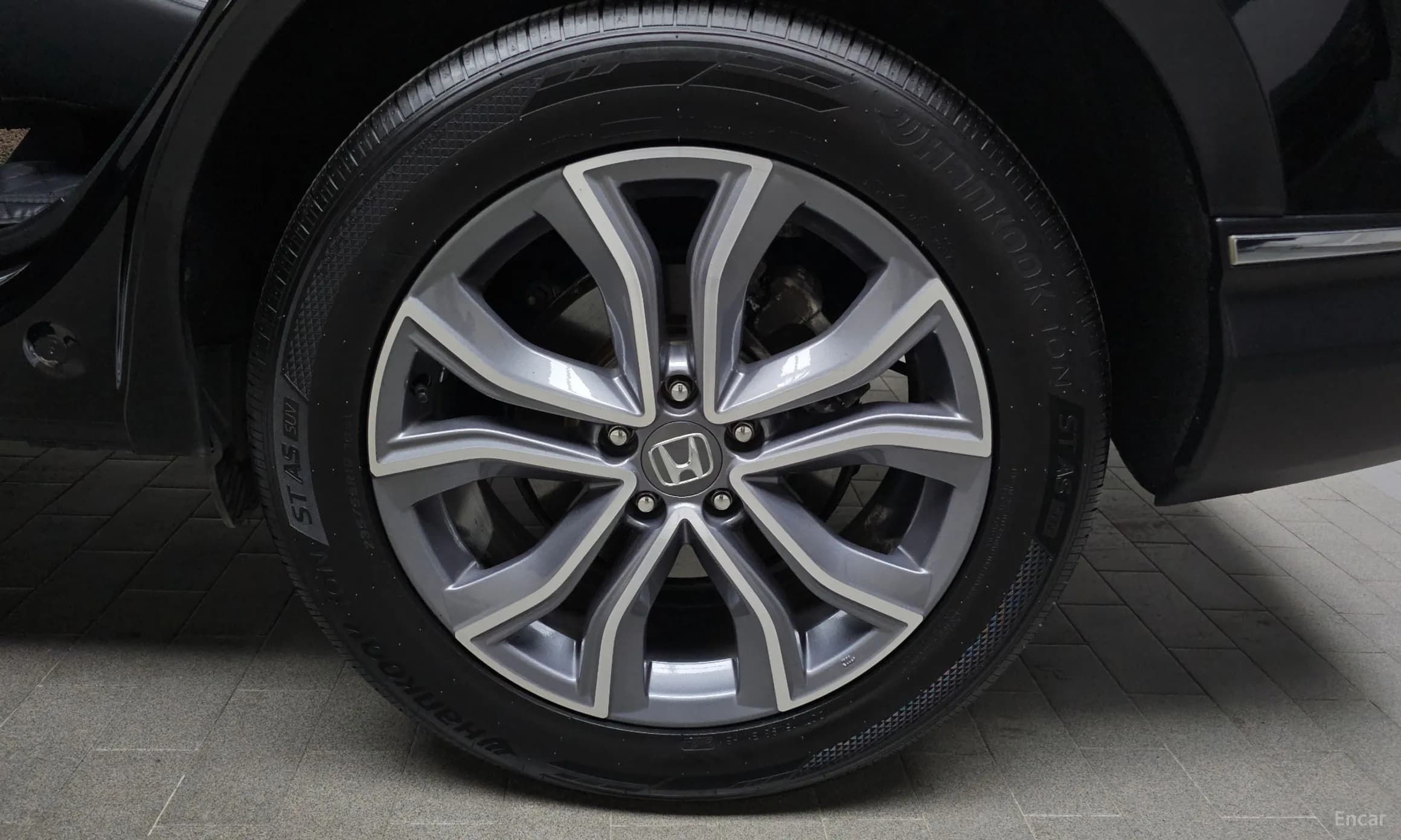 CR-V 5th generation