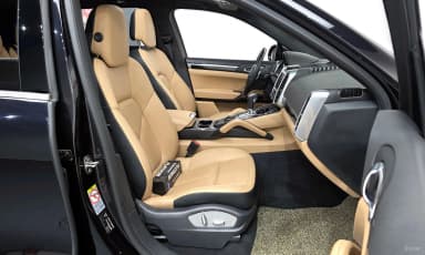 New Cayenne