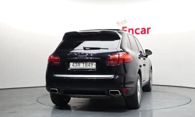 New Cayenne
