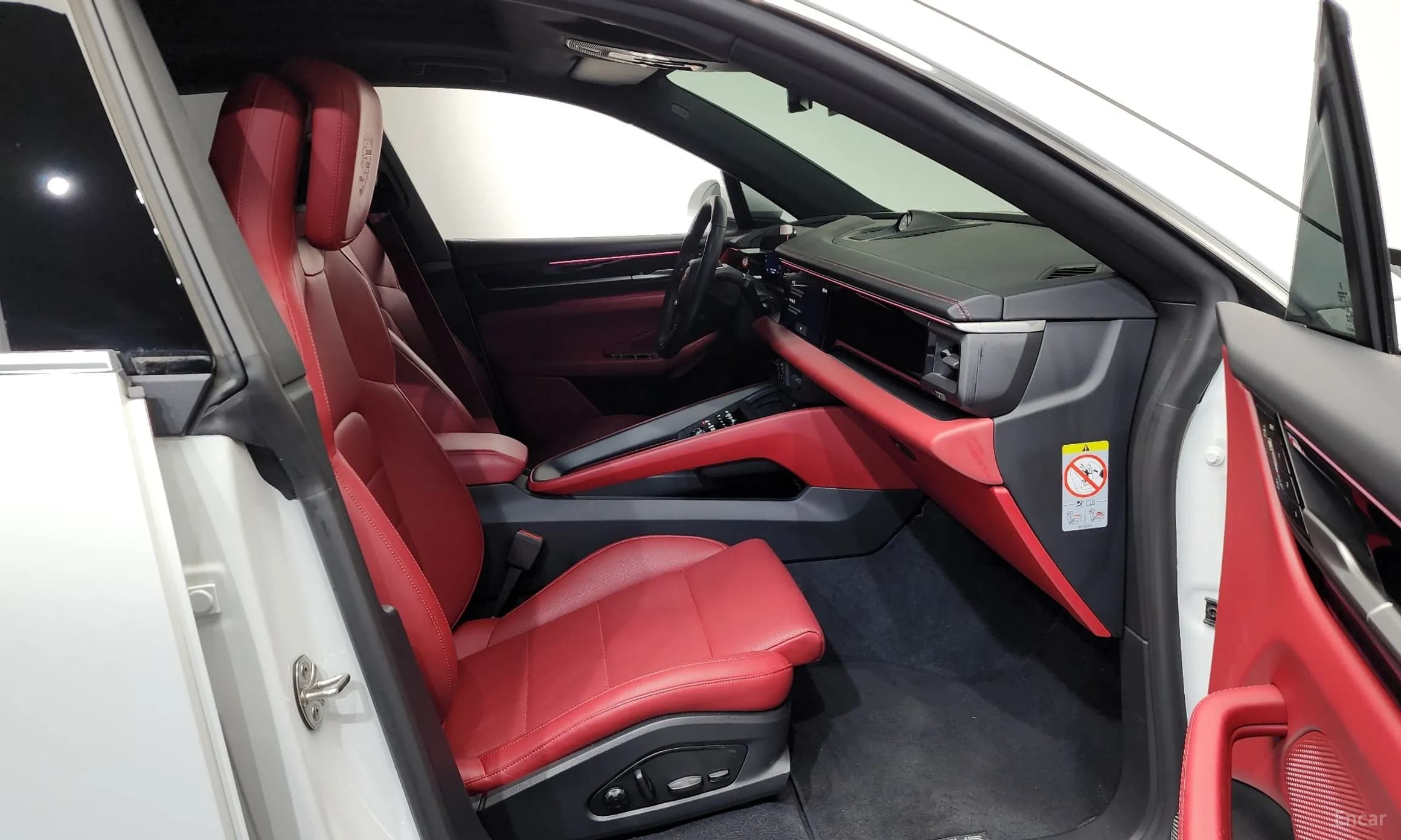 Macan EV