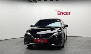 Camry (XV70)