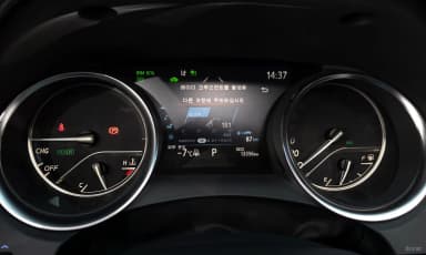 Camry (XV70)