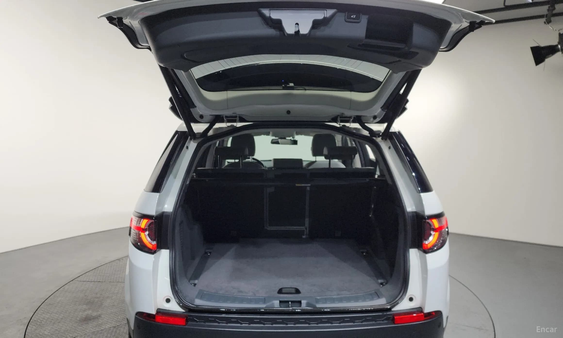 Discovery Sports