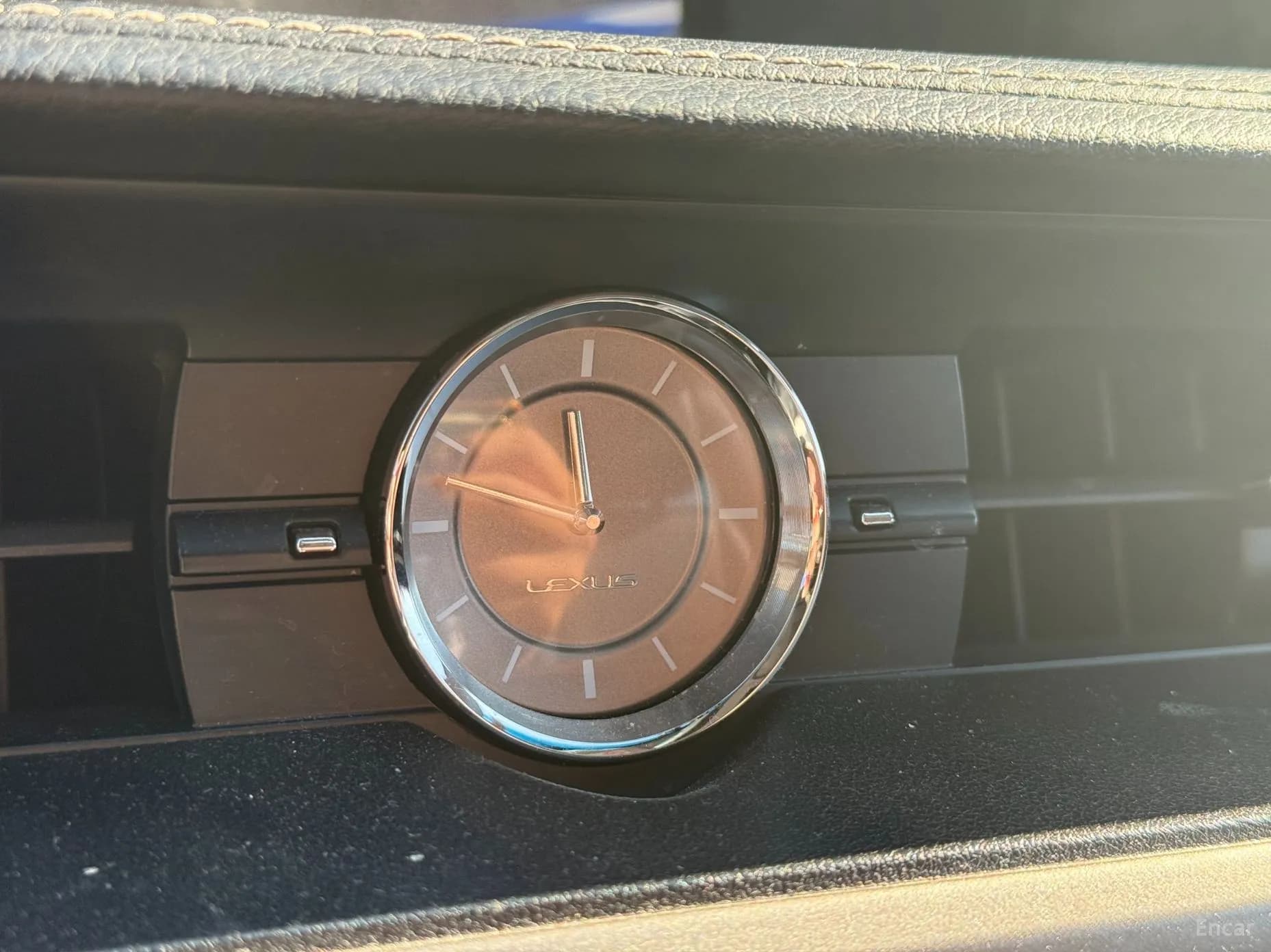 New ES300h