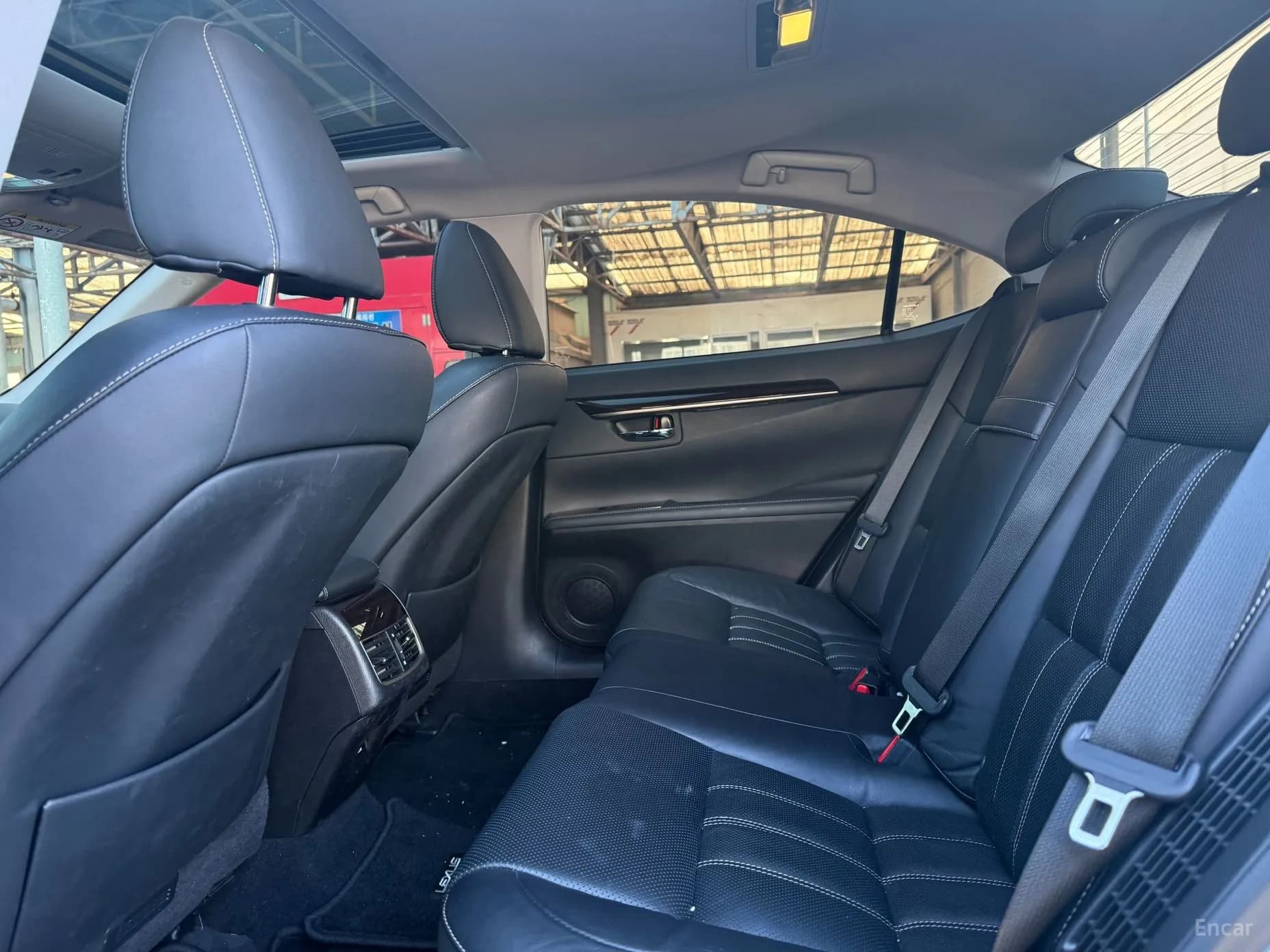 New ES300h