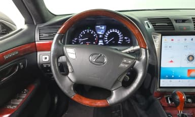 LS460
