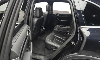 New Cayenne