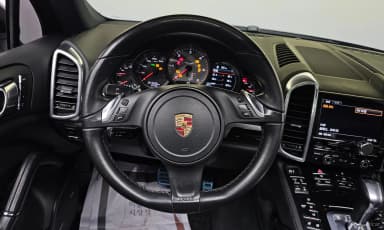 New Cayenne
