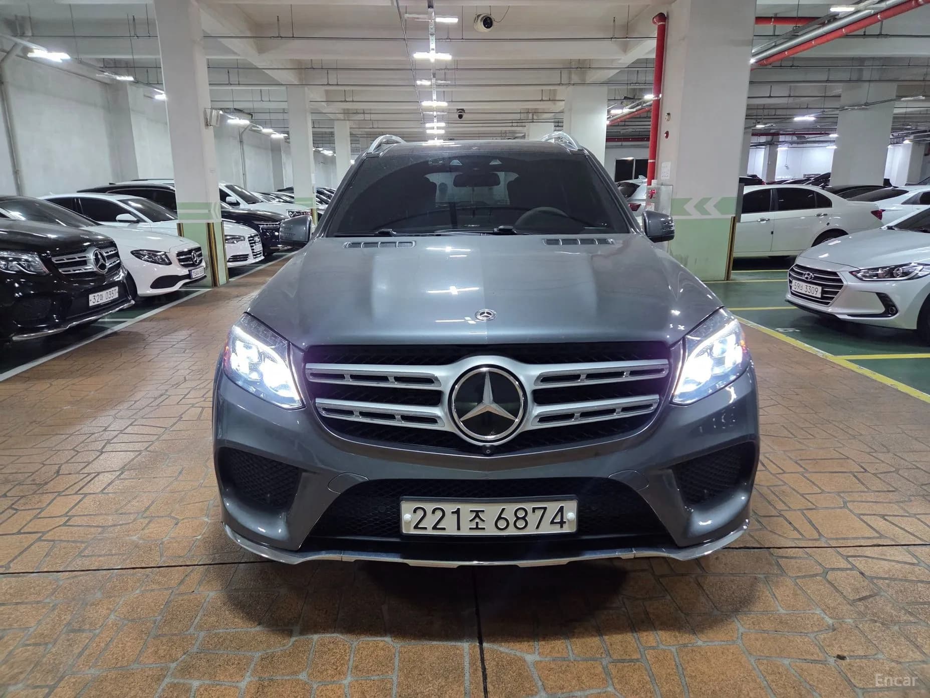 GLS-Class X166