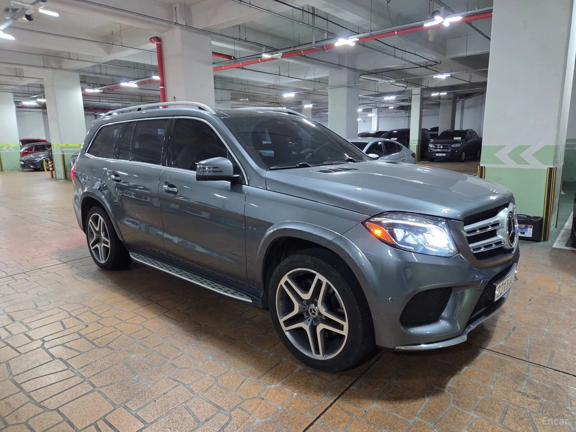 GLS-Class X166