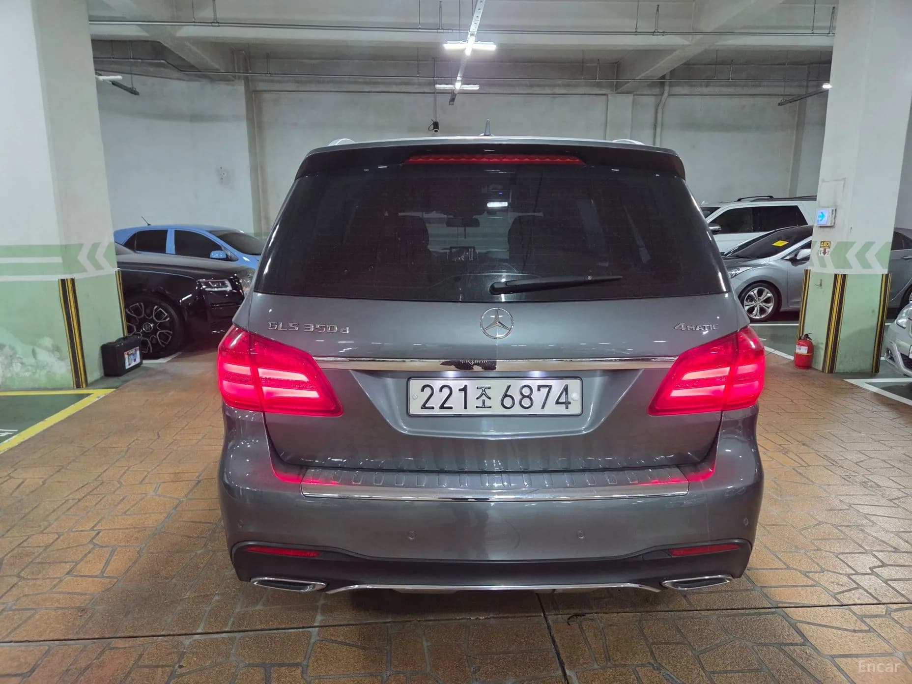GLS-Class X166