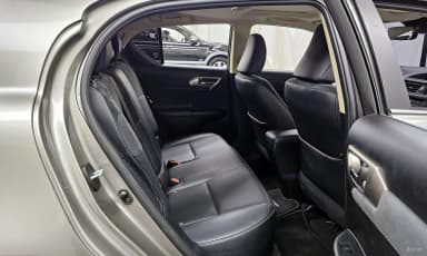 CT200h