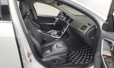 S60