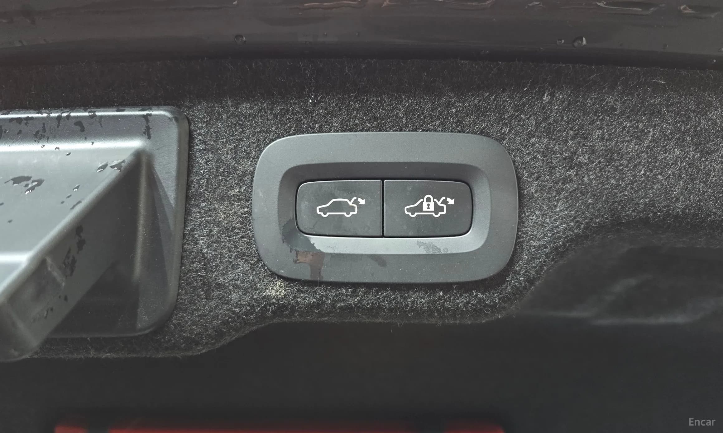 S90