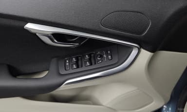 V40