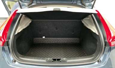 V40